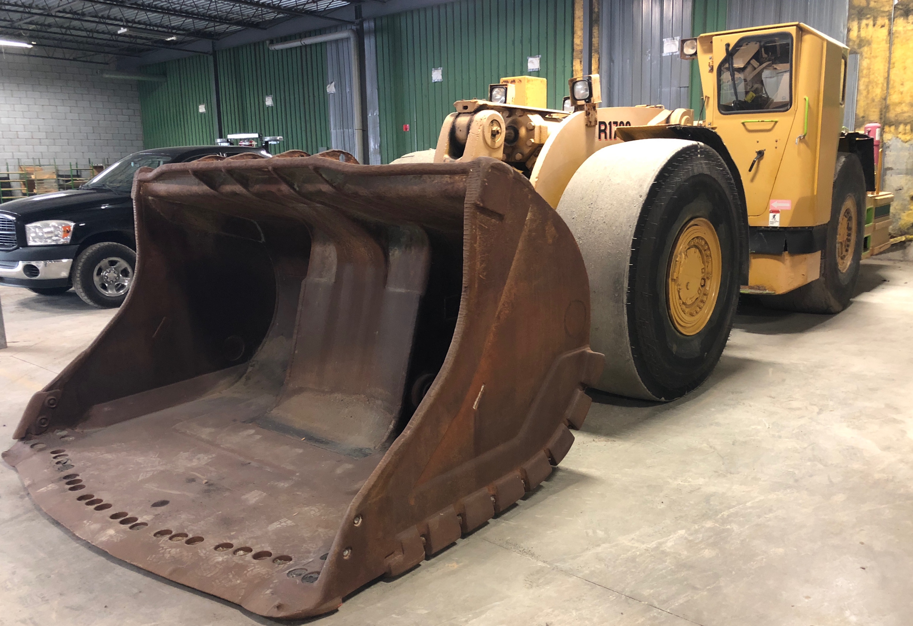 Caterpillar R1700 serie 2