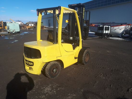 2005 - Elevateur-Chariot a mat vertical Hyster H70FT,