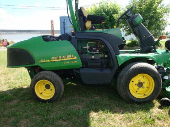 JOHN-DEERE 1435 -Tracteurs utilitaire/jardin